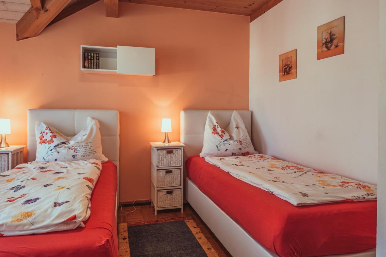 Armonia Altach, 2-6 P, 2 Schlafzimmer, Kueche, Parkplatz, Balkon, Wifi, Garten, Stellplatz Fuer